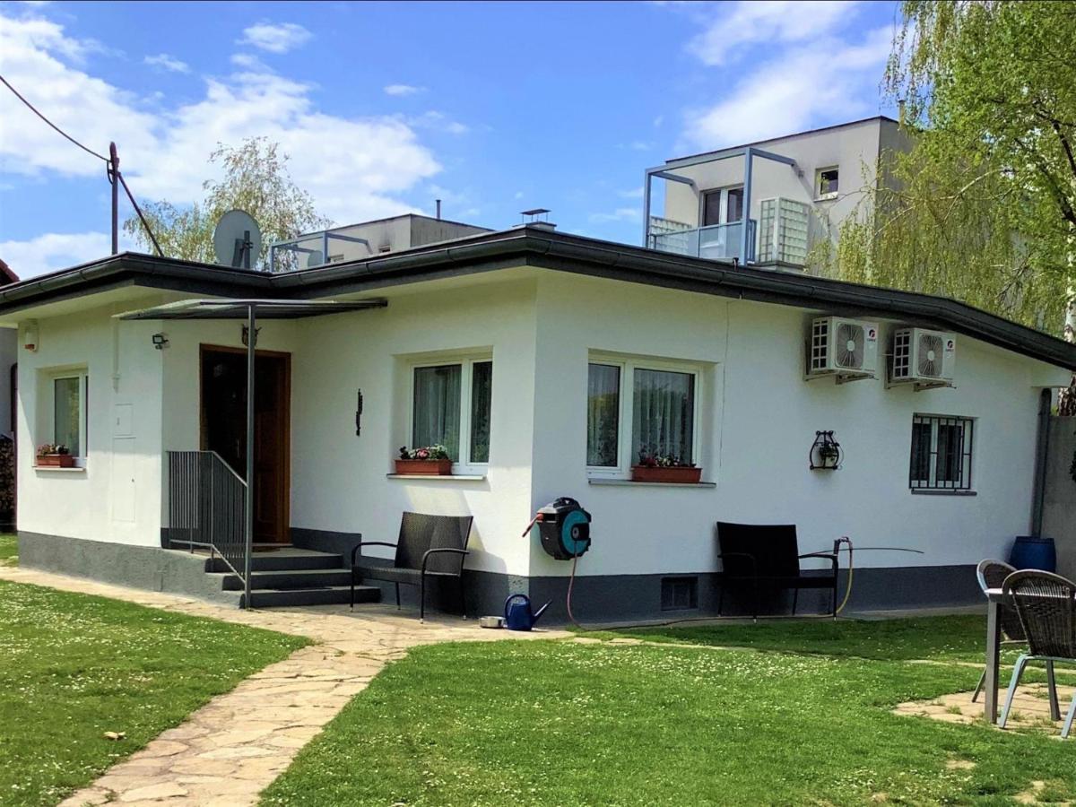 Holiday Home Bungalow Leopoldau By Interhome Вена Экстерьер фото