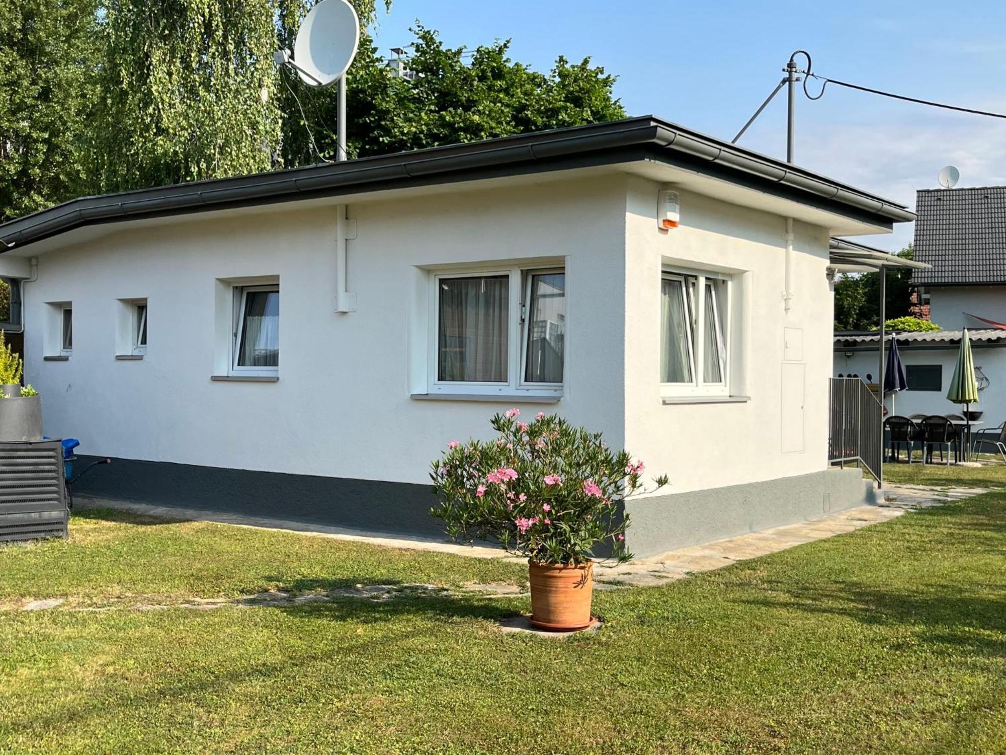 Holiday Home Bungalow Leopoldau By Interhome Вена Экстерьер фото